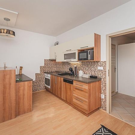 °°°Carolina'S Modern Apartment °°° Hradec Králové Dış mekan fotoğraf