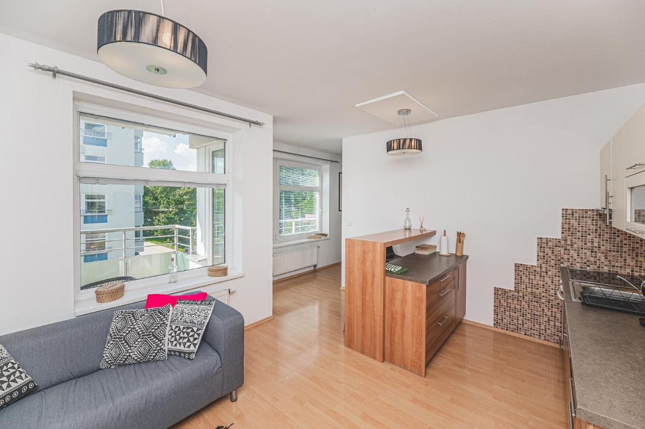°°°Carolina'S Modern Apartment °°° Hradec Králové Dış mekan fotoğraf
